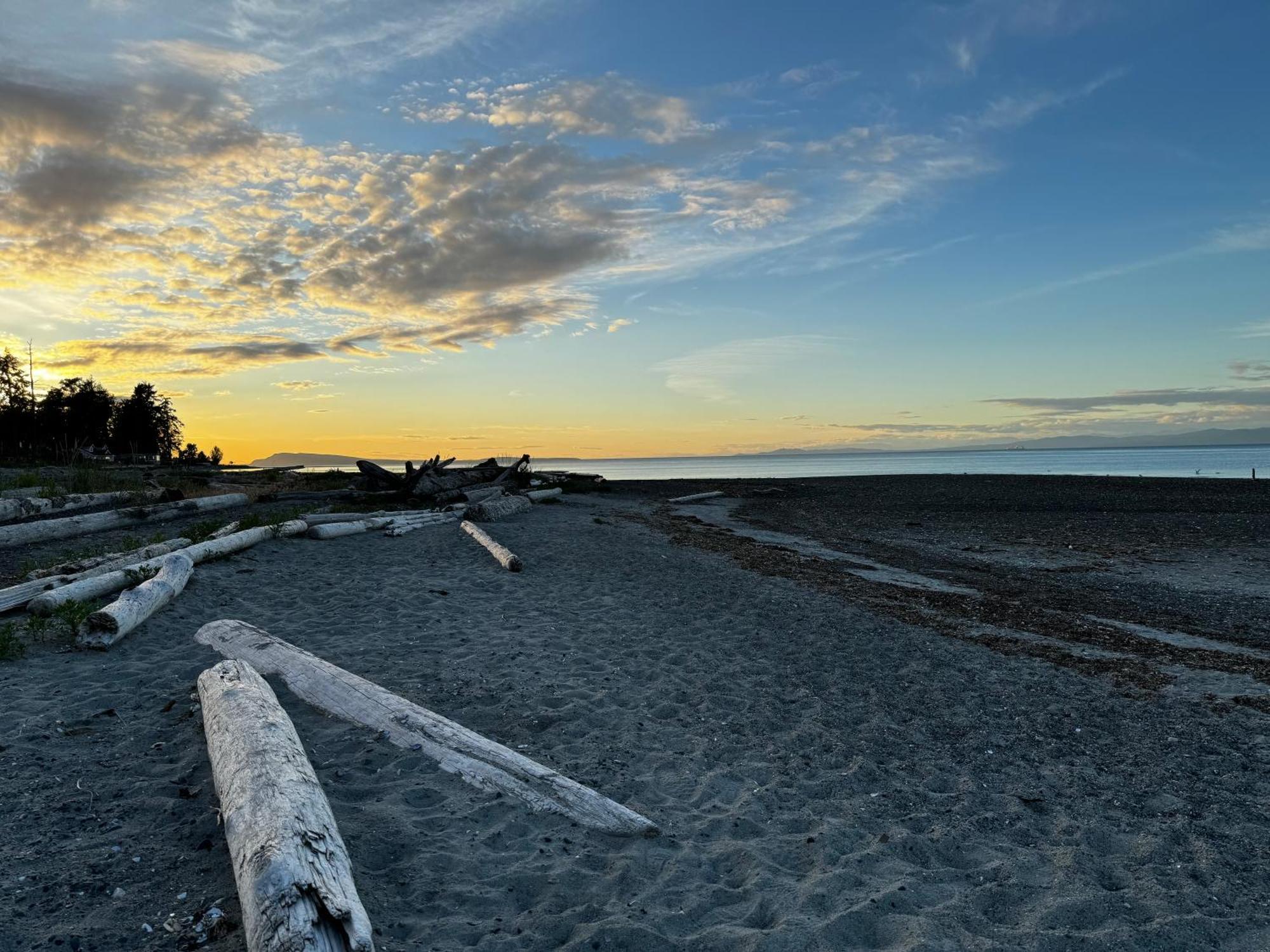 Shorewater Resort Beachfront Studio - 2 Beds Qualicum Beach Exterior photo