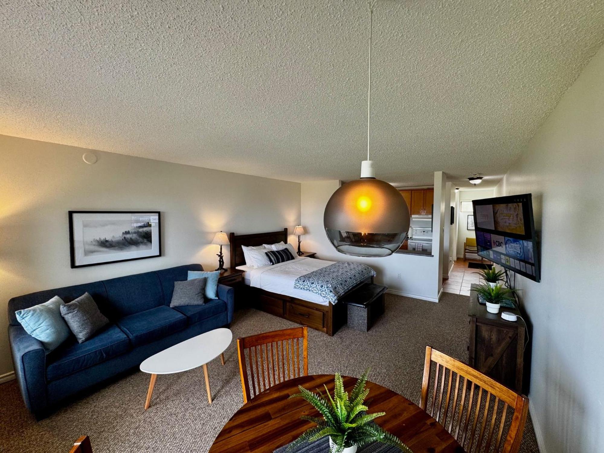 Shorewater Resort Beachfront Studio - 2 Beds Qualicum Beach Exterior photo